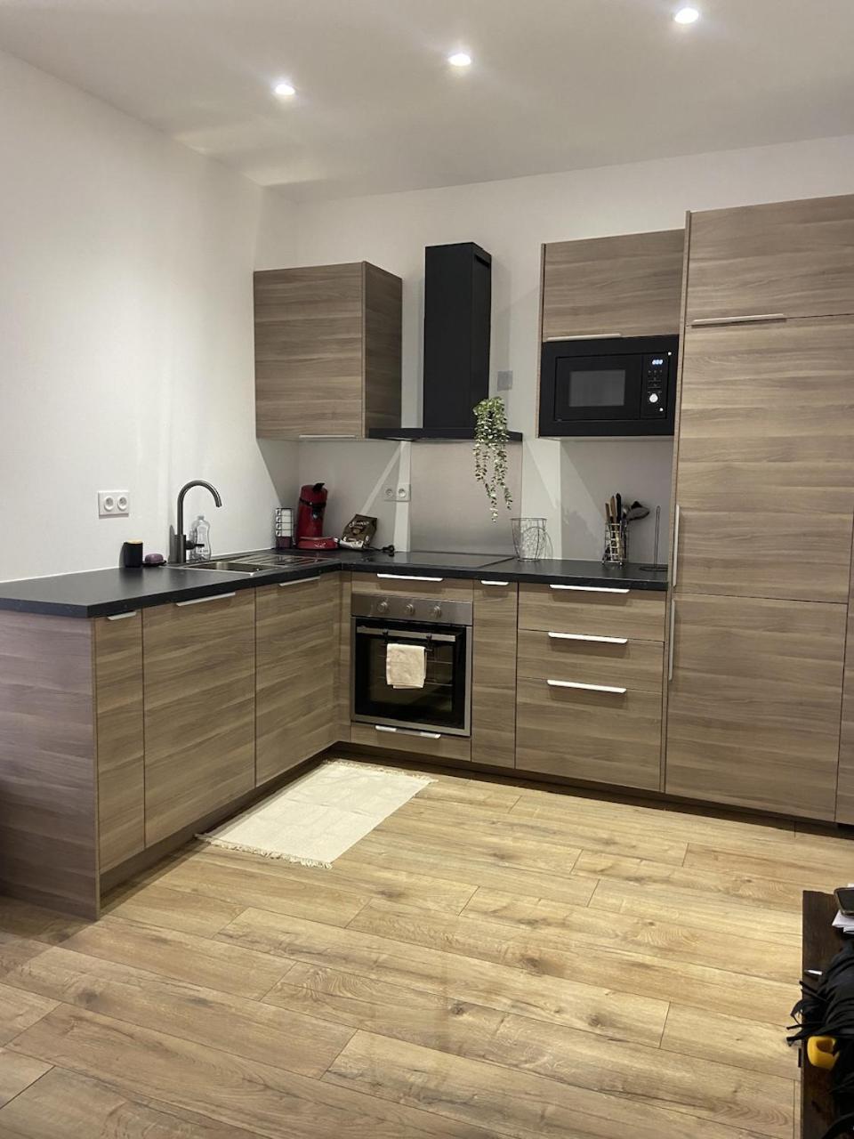 Charmant Appartement Appartamento